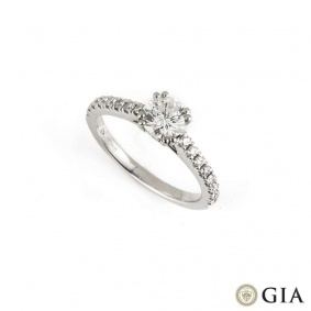 18k White Gold Round Brilliant Cut Diamond Ring 0.67ct H/VS2